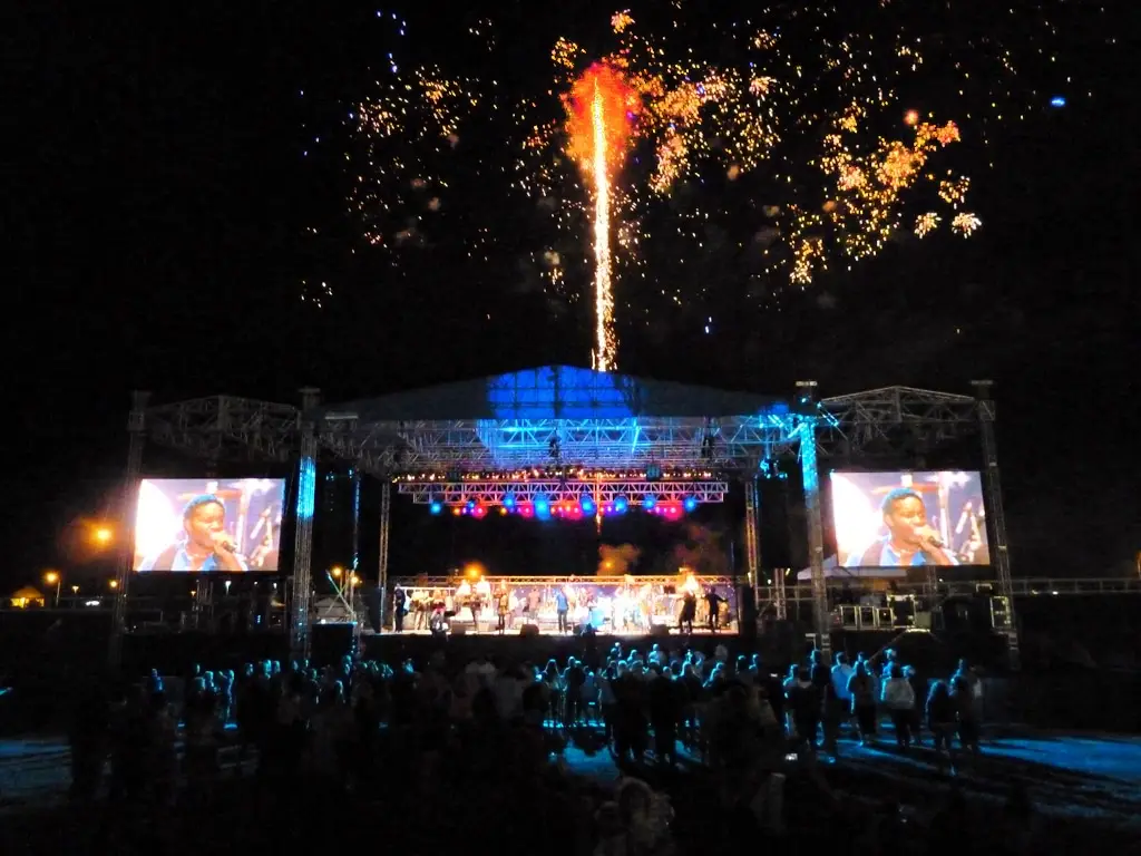 About Us: Professional Event Audio, Lighting, and Staging Production in Minneapolis